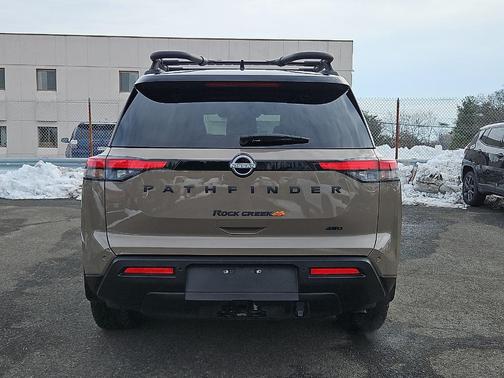 2024 Nissan Pathfinder Rock Creek