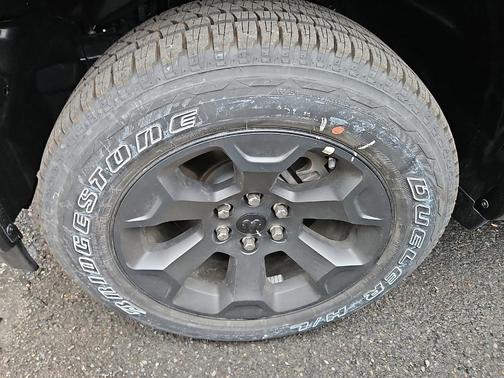 Diamond Black 2026 RAM 1500 Big Horn/Lone Star