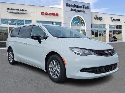 2026 Chrysler Voyager LX