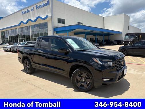 Crystal Black Pearl 2026 Honda Ridgeline