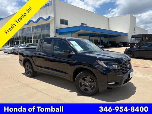 Crystal Black Pearl 2026 Honda Ridgeline