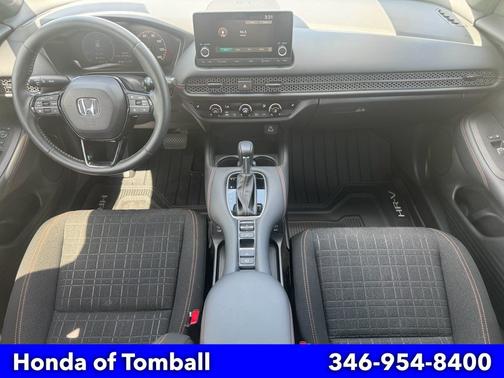 Platinum White Pearl 2024 Honda HR-V