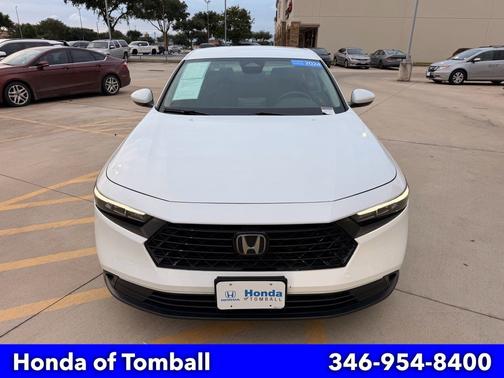 Platinum White Pearl 2024 Honda Accord