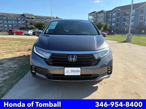 Modern Steel Metallic 2024 Honda Odyssey