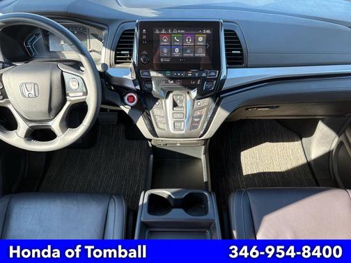 Modern Steel Metallic 2024 Honda Odyssey