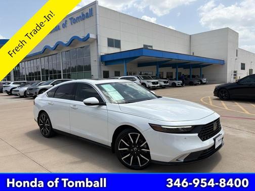 Platinum White Pearl 2024 Honda Accord Hybrid