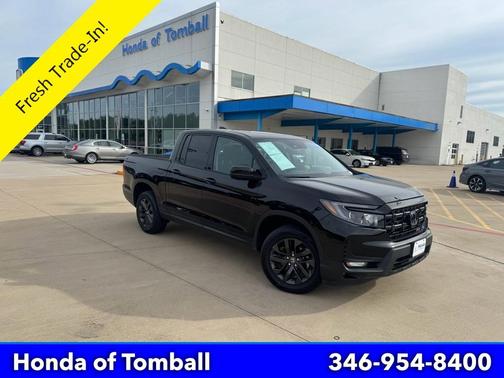 Crystal Black Pearl 2025 Honda Ridgeline