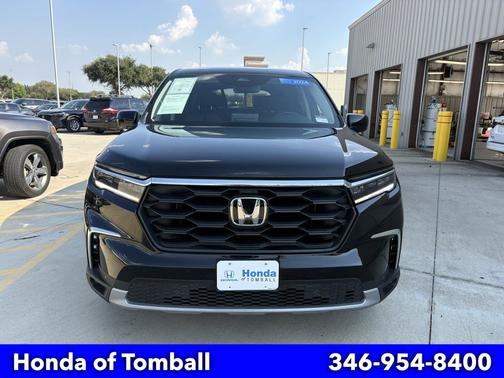 Crystal Black Pearl 2024 Honda Pilot