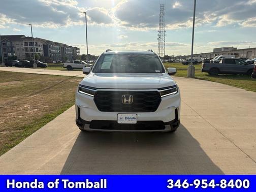 Platinum White Pearl 2025 Honda Pilot