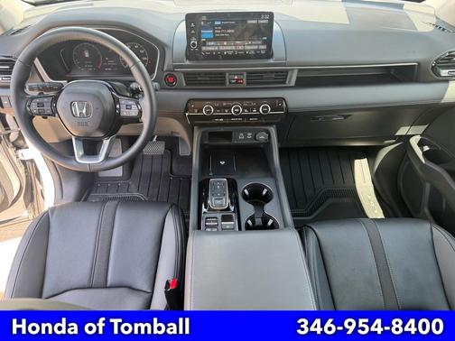 Platinum White Pearl 2024 Honda Pilot