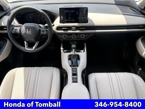 Platinum White Pearl 2026 Honda HR-V