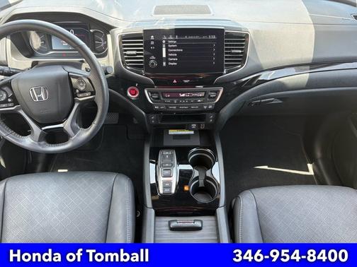 Crystal Black Pearl 2023 Honda Passport