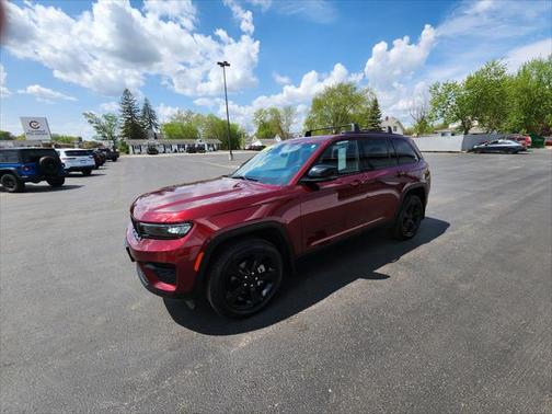 2023 Jeep Grand Cherokee Altitude 4x4