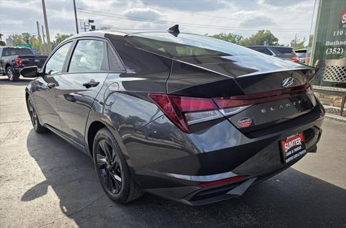 2022 Hyundai ELANTRA SEL