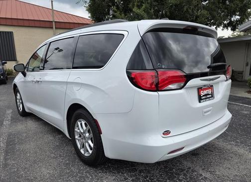 2021 Chrysler Voyager LXI