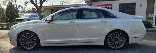 2016 Lincoln MKZ Base