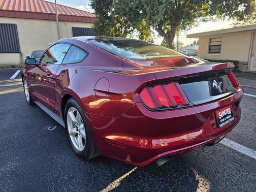 2017 Ford Mustang V6