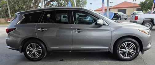 2017 INFINITI QX60 Base