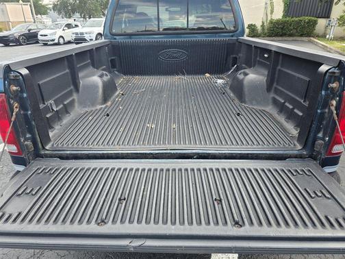 1999 Ford F-350 Lariat