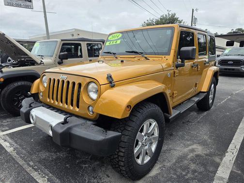 2014 Jeep Wrangler Unlimited Sahara