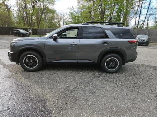 2025 Nissan Pathfinder Rock Creek