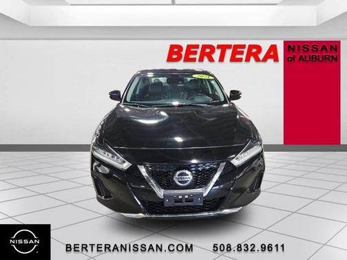 2021 Nissan Maxima SV