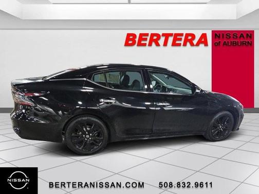 2021 Nissan Maxima SV