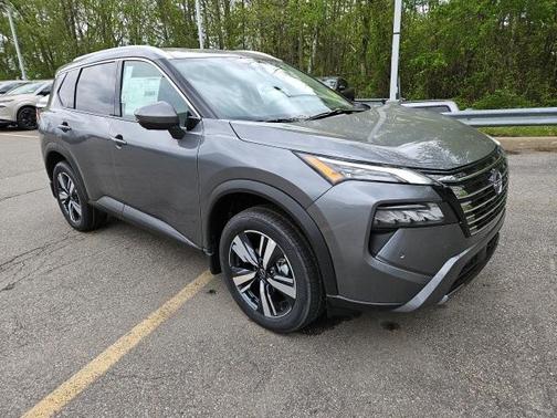 2025 Nissan Rogue SL