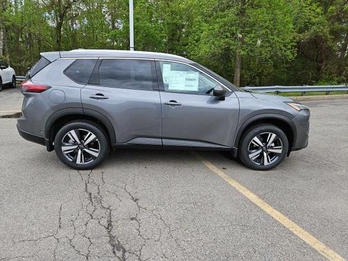 2025 Nissan Rogue SL