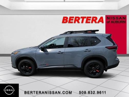 2025 Nissan Rogue Rock Creek