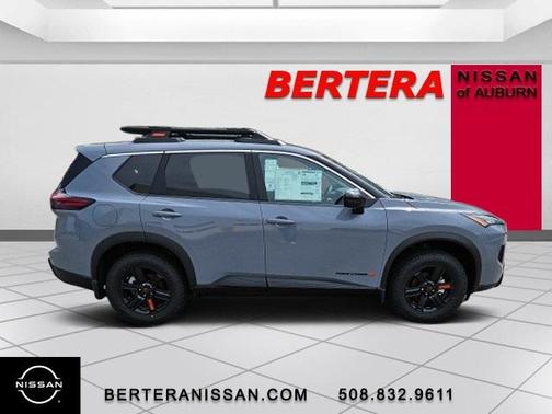 2025 Nissan Rogue Rock Creek