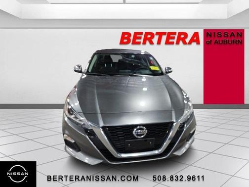 2022 Nissan Altima 2.5 SV