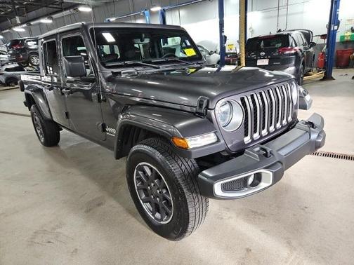2023 Jeep Gladiator Overland