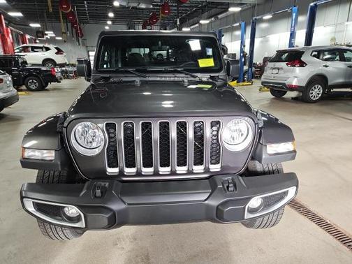 2023 Jeep Gladiator Overland