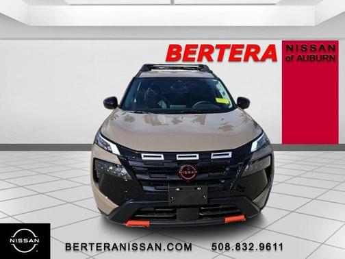 2025 Nissan Rogue Rock Creek