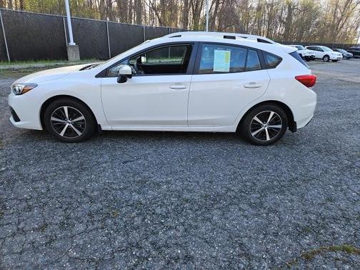2022 Subaru Impreza Premium