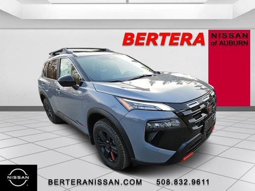 2025 Nissan Rogue Rock Creek