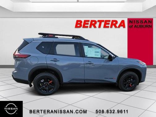 2025 Nissan Rogue Rock Creek