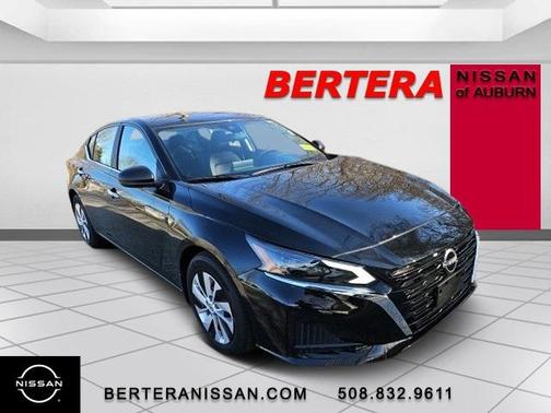 2025 Nissan Altima S