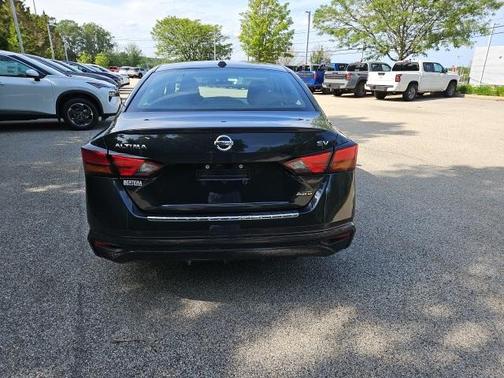 2022 Nissan Altima 2.5 SV