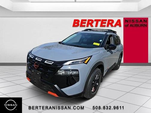 2025 Nissan Rogue Rock Creek