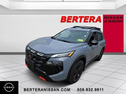 2025 Nissan Rogue Rock Creek