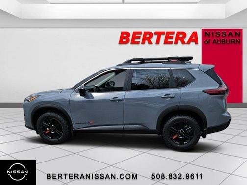 2025 Nissan Rogue Rock Creek
