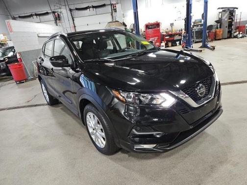 2021 Nissan Rogue Sport SV