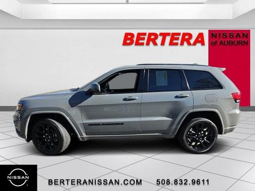 2022 Jeep Grand Cherokee WK Laredo