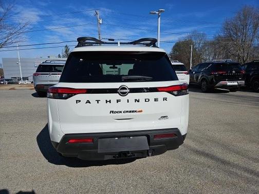 2025 Nissan Pathfinder Rock Creek