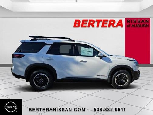 2025 Nissan Pathfinder Rock Creek