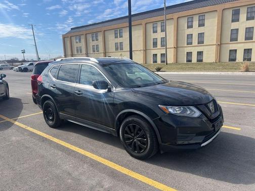 2017 Nissan Rogue S