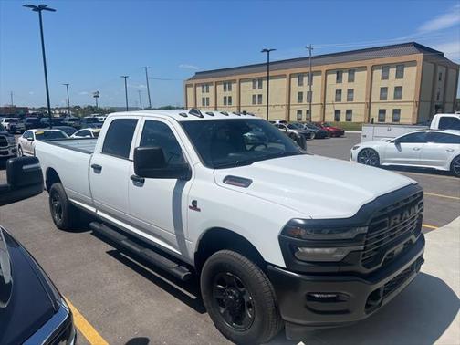 2025 RAM 2500 Tradesman Crew Cab 4x4 8' Box