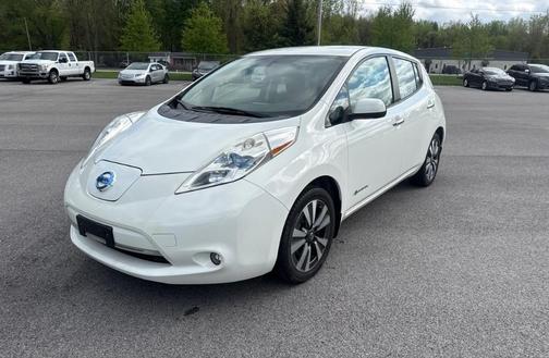 Glacier White 2017 Nissan Leaf SL